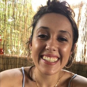 Meet your Posher, Courtney